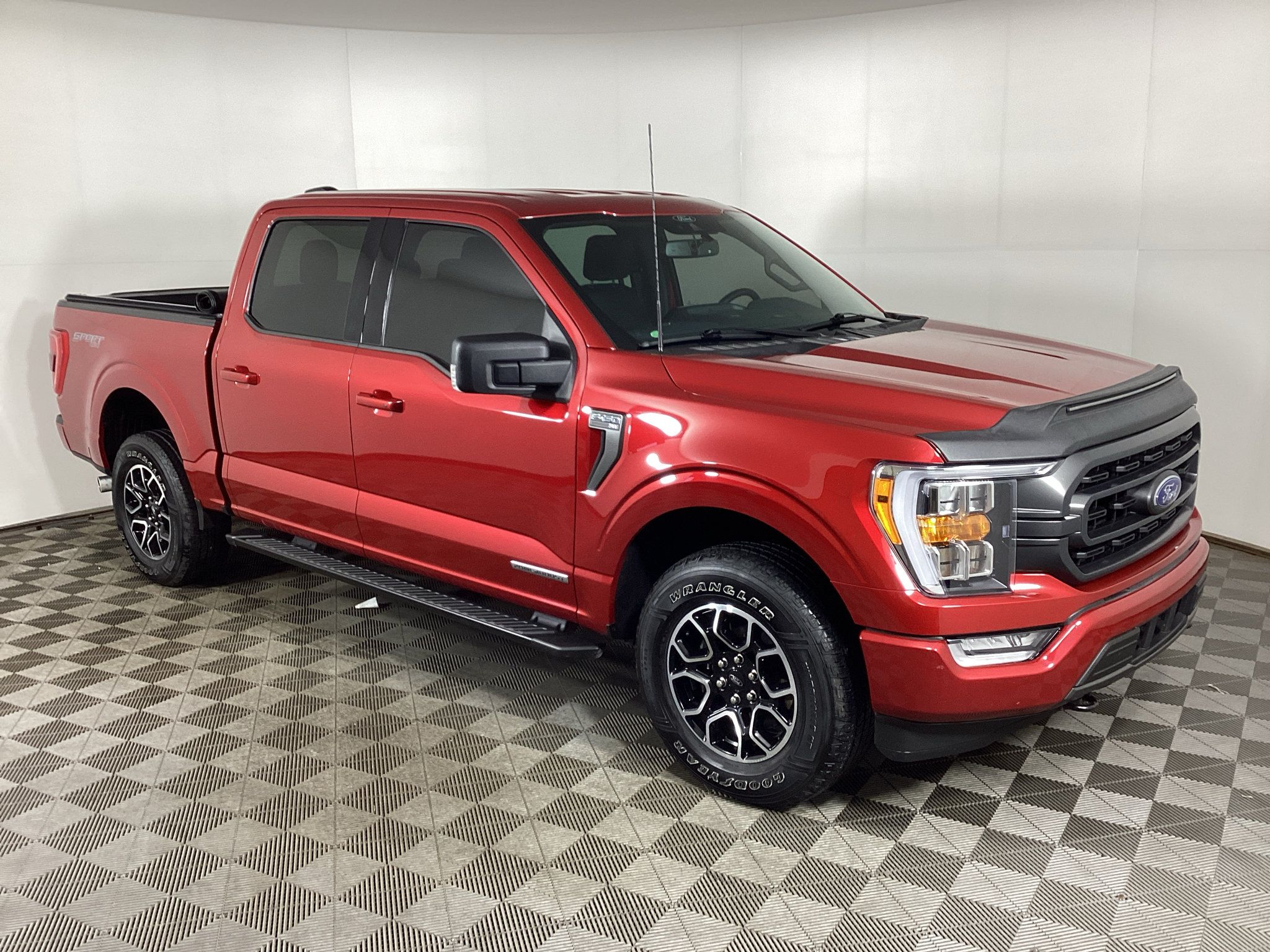 Used 2021 Ford F150 XLT w/ Equipment Group 302A High AWD/4WD image 1