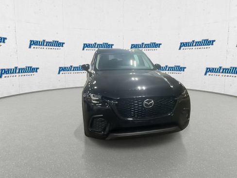 Used 2025 MAZDA CX-70 3.3 Turbo w/ Preferred Package AWD/4WD image 13