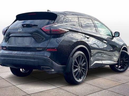 Used 2024 Nissan Murano SV w/ SV Midnight Edition Package image 12