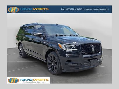 Used 2022 Lincoln Navigator L Reserve w/ Equipment Group 201A