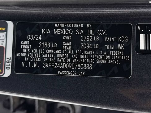 Certified 2024 Kia Forte LXS w/ LXS Technology Package FWD image 36