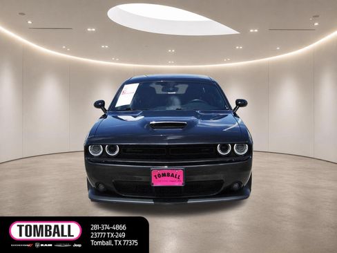 Used 2021 Dodge Challenger GT w/ Blacktop Package RWD image 2