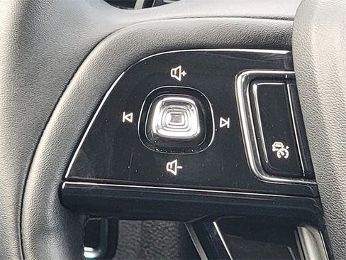 Certified 2023 Lincoln Corsair AWD w/ Equipment Group 101A image 33