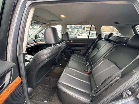 Used 2013 Subaru Outback 3.6R Limited image 11
