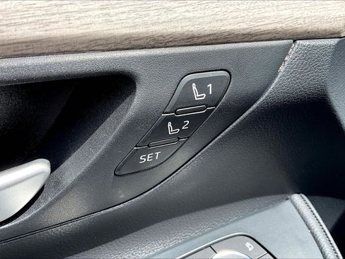 Used 2024 Toyota Grand Highlander AWD Hybrid image 39