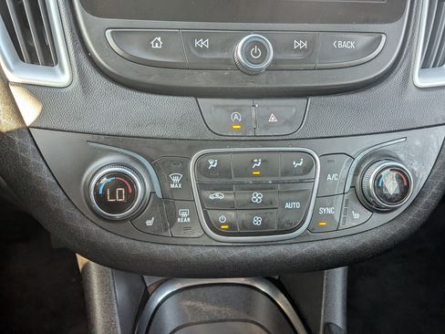 Used 2024 Chevrolet Malibu LT image 29