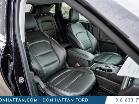 Used 2022 Ford Escape SEL image 28