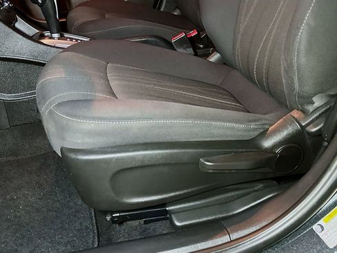 Used 2020 Chevrolet Sonic LT FWD image 16