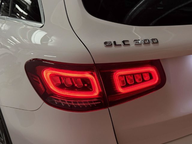 Certified 2022 Mercedes-Benz GLC 300 4MATIC image 10