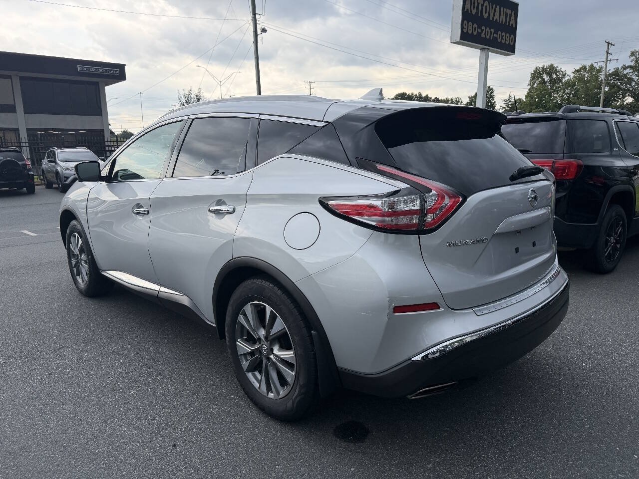 Used 2017 Nissan Murano SL w/ SL Technology Package AWD/4WD image 6