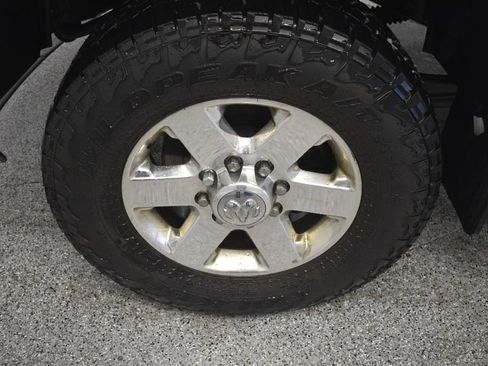 Used 2014 RAM 2500 SLT w/ Popular Equipment Group image 18