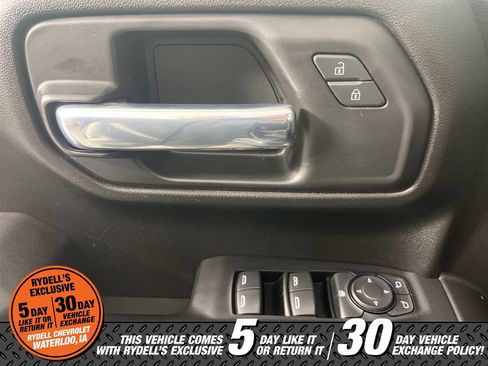 Used 2021 Chevrolet Silverado 1500 Custom Trail Boss w/ LPO, Dark Essentials Package image 25