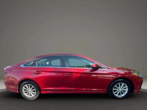 Used 2019 Hyundai Sonata SE FWD image 4