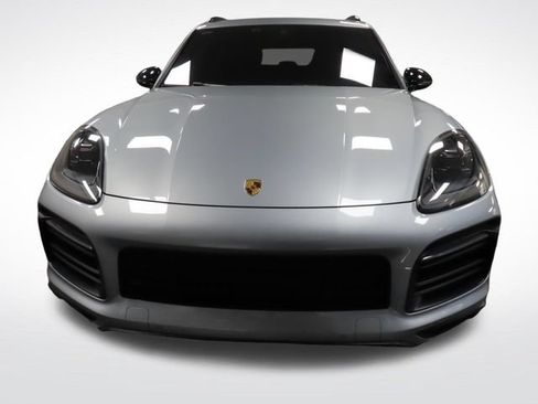 Used 2022 Porsche Cayenne S AWD/4WD image 8