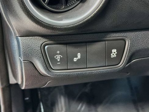 Used 2024 Kia Forte LXS w/ LXS Technology Package FWD image 10