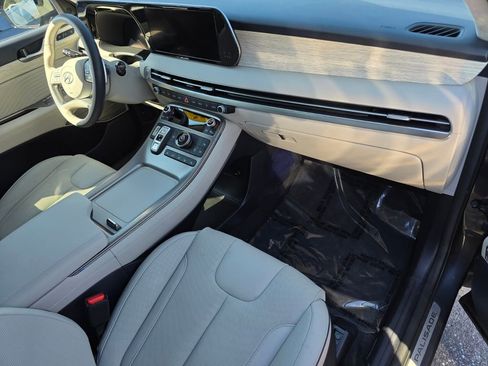 Used 2025 Hyundai Palisade Calligraphy image 35
