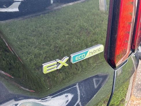 Used 2021 Kia Sorento EX FWD image 9