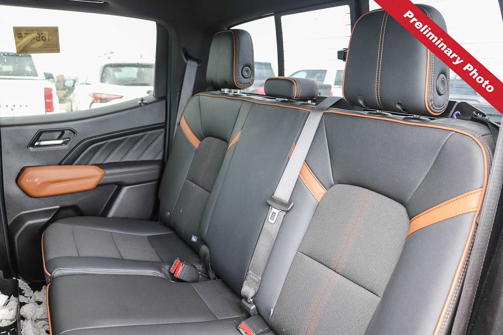Used 2023 GMC Canyon AT4 w/ Technology Package AWD/4WD image 13