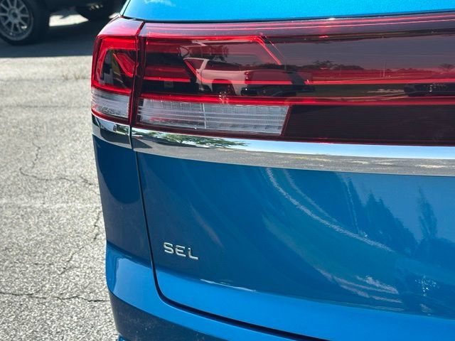 Certified 2024 Volkswagen Atlas Cross Sport SEL AWD/4WD image 13