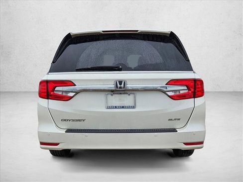 Used 2019 Honda Odyssey Elite image 6