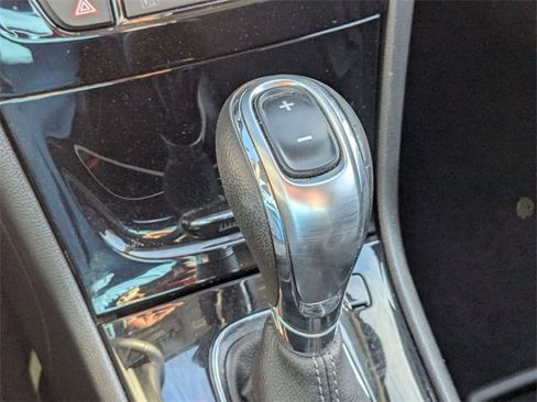 Used 2019 Buick Encore Sport Touring w/ Safety Package image 28