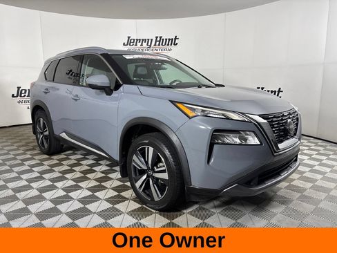 Used 2023 Nissan Rogue SL FWD image 4