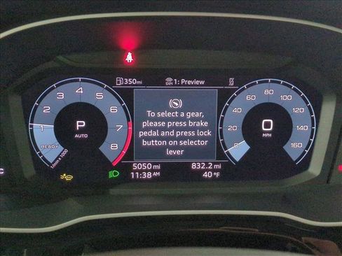 Certified 2025 Audi Q3 2.0T Premium w/ Convenience Package image 11