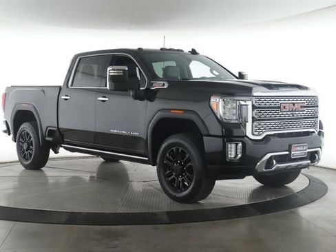Used 2021 GMC Sierra 2500 Denali w/ Denali Ultimate Package AWD/4WD image 2