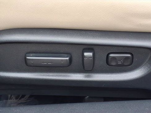 Used 2015 Honda Accord Touring image 14