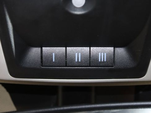 Used 2017 RAM 1500 Laramie Longhorn image 36