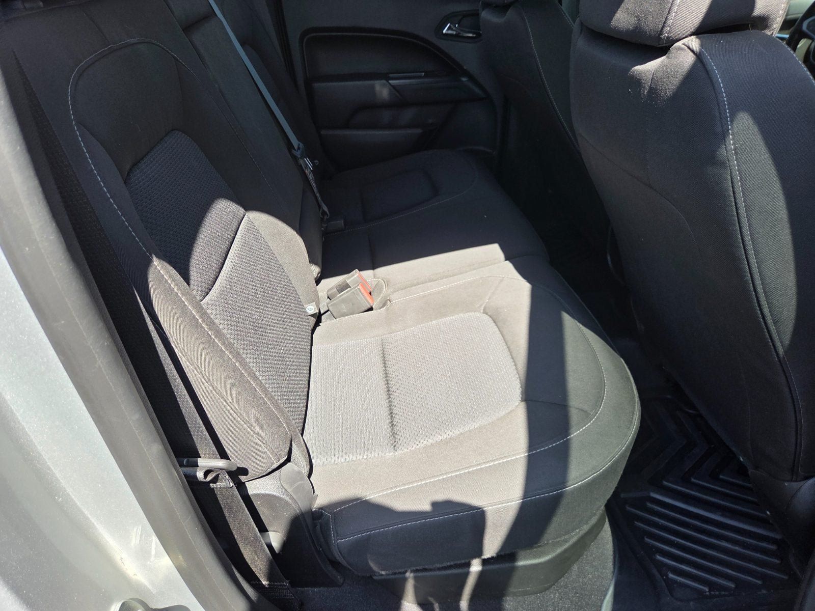 Used 2020 Chevrolet Colorado LT RWD image 12