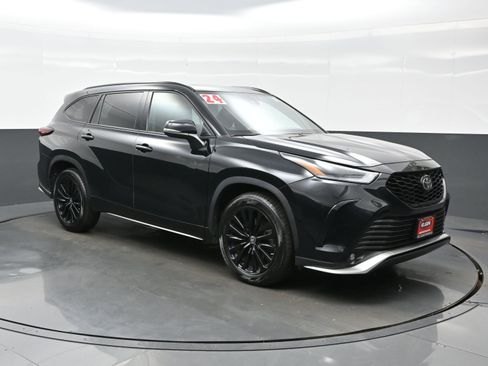 Used 2024 Toyota Highlander XSE AWD/4WD image 8