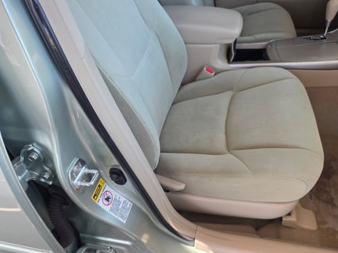 Used 2007 Toyota Avalon Limited FWD image 25