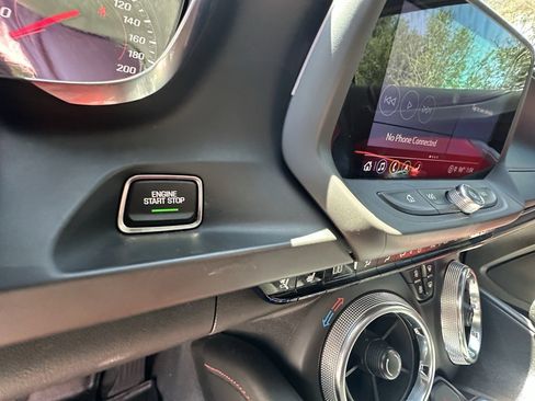 Used 2022 Chevrolet Camaro SS image 25