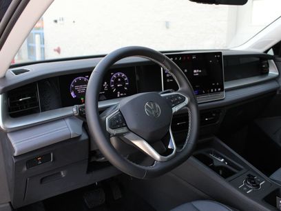New 2026 Volkswagen Tiguan SE