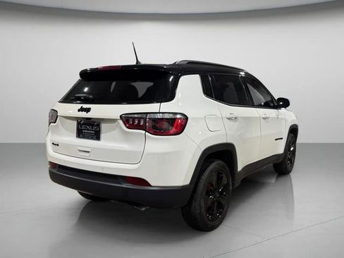 Used 2018 Jeep Compass Latitude w/ Popular Equipment Group image 3
