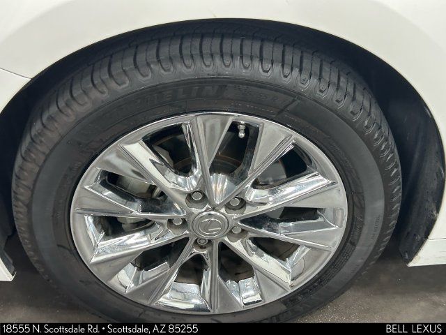 Used 2014 Lexus ES 300h w/ Premium Package w/Bamboo Trim FWD image 10
