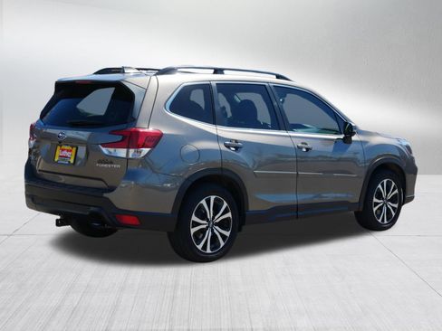 Used 2020 Subaru Forester Limited w/ Popular Package #3 AWD/4WD image 7