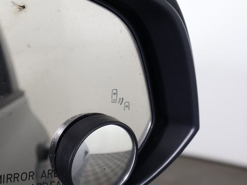 Used 2025 Toyota Highlander XSE image 42