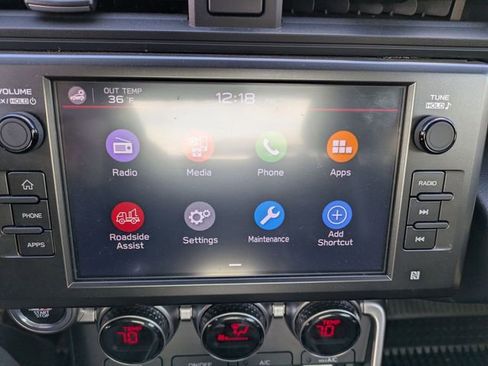 Used 2025 Toyota GR86 Premium w/ Performance Package image 13