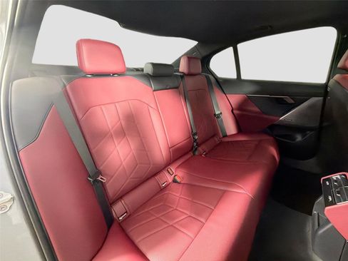 New 2027 BMW 530i RWD image 27