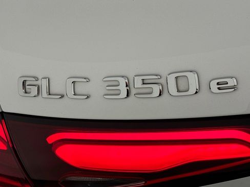 Certified 2025 Mercedes-Benz GLC 350e 4MATIC image 10