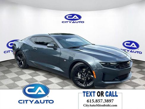 Used 2022 Chevrolet Camaro LT w/ Technology Package RWD image 1