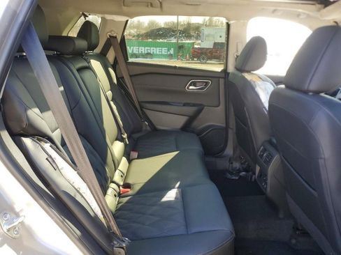 Used 2026 Nissan Rogue Platinum w/ Platinum Premium Package image 9