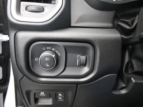 New 2025 RAM 1500 Big Horn image 33