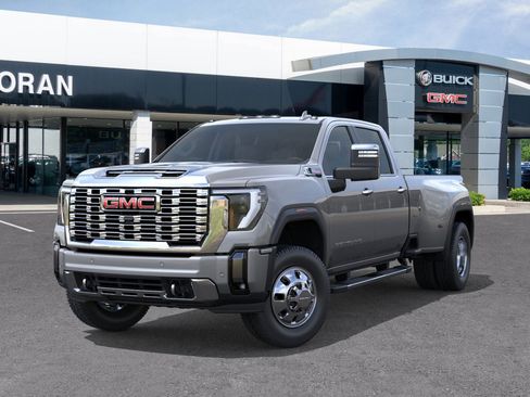New 2026 GMC Sierra 3500 Denali w/ Denali Reserve Package image 6