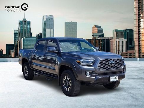Used 2023 Toyota Tacoma TRD Off-Road w/ Technology Package AWD/4WD image 7