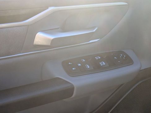 Used 2022 RAM 1500 Big Horn image 10