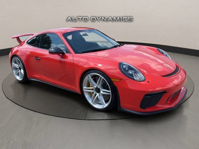 Used 2018 Porsche 911 GT3 RWD image 2