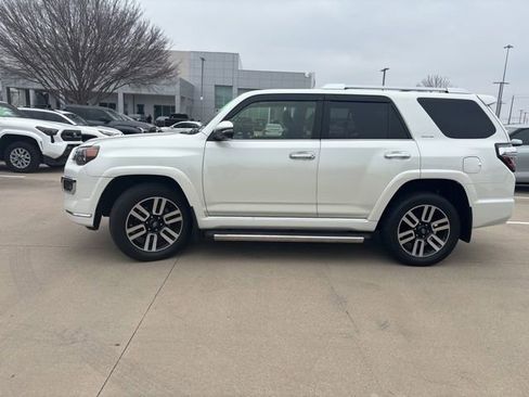 Used 2022 Toyota 4Runner Limited image 6